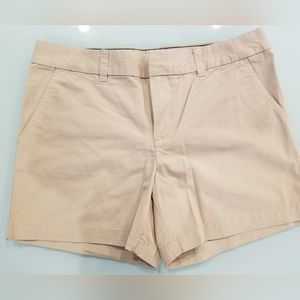 NEW Tommy Hilfiger size 8 shorts four inches in length